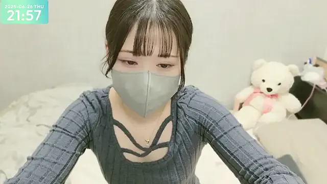 GouGou-111 – webcam model profile photo Image 5