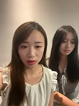 Big_ayu_ – webcam model profile photo Image 3