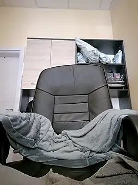 FroggyAnna – webcam model profile photo Image 5