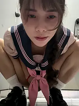 Big_ayu_ – webcam model profile photo Image 17