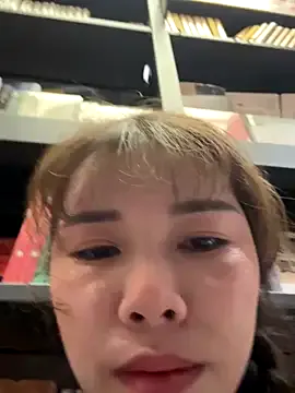 Big_ayu_ – webcam model profile photo Image 2