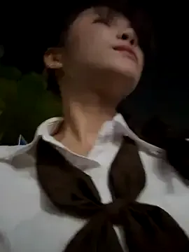 Big_ayu_ – webcam model profile photo Image 6