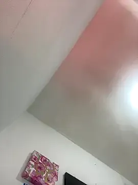 irohani_usagi – webcam model profile photo Image 17