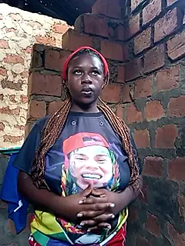 HotBella- – webcam model profile photo Image 17