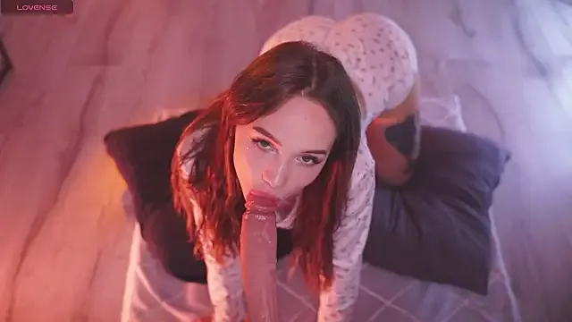 Big_ayu_ – webcam model profile photo Image 19