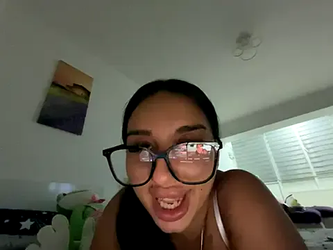 alicev_kitty – webcam model profile photo Image 10