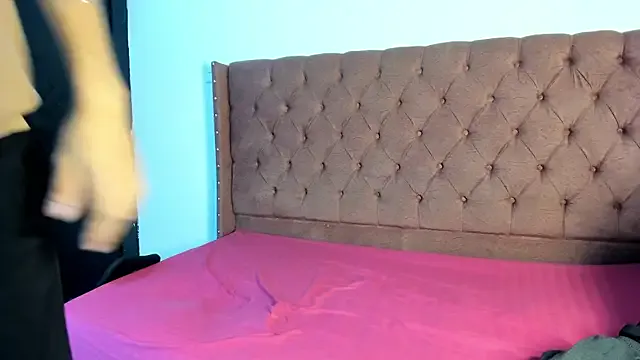 Mona_kunal – webcam model profile photo Image 16