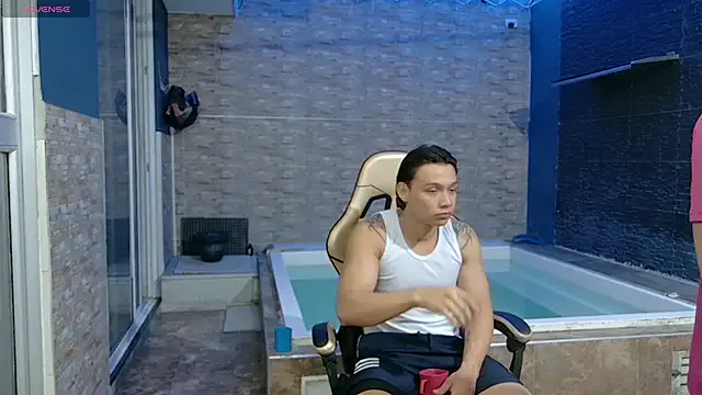 FroggyAnna – webcam model profile photo Image 6