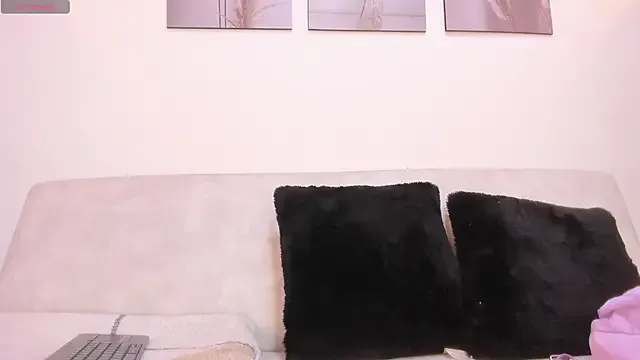 Madoka_0116 – webcam model profile photo Image 16