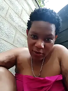 GouGou-111 – webcam model profile photo Image 4