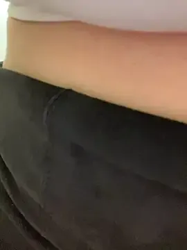 HotBella- – webcam model profile photo Image 5