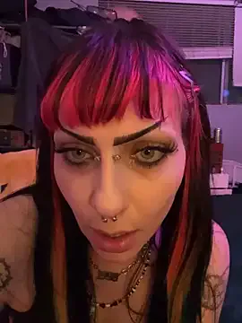 HotBella- – webcam model profile photo Image 8