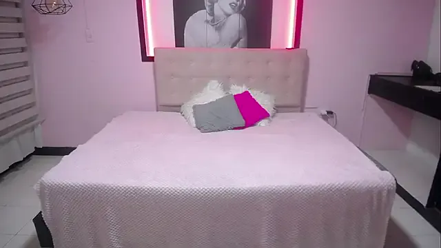 Mona_kunal – webcam model profile photo Image 9