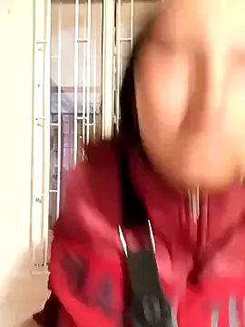 irohani_usagi – webcam model profile photo Image 2