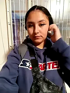 irohani_usagi – webcam model profile photo Image 4