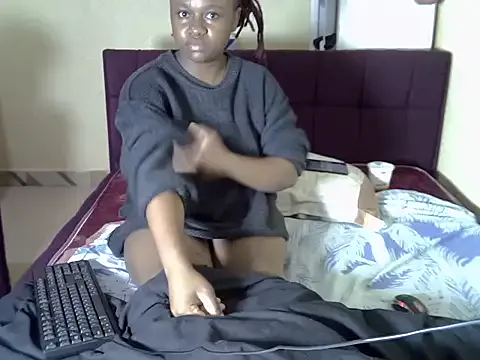 GouGou-111 – webcam model profile photo Image 9