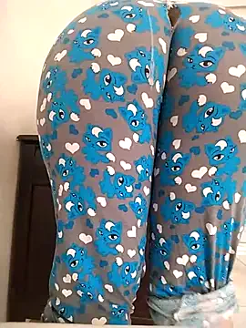 JP_Erotic_LIVE-Camera_ – webcam model profile photo Image 4