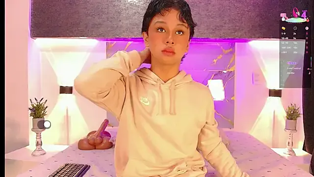 irohani_usagi – webcam model profile photo Image 4