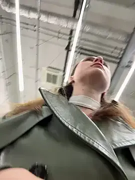 JP_Erotic_LIVE-Camera_ – webcam model profile photo Image 10