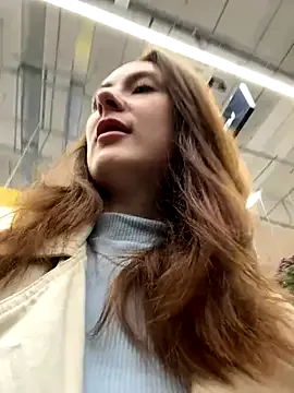 JP_Erotic_LIVE-Camera_ – webcam model profile photo Image 15