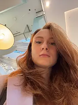 JP_Erotic_LIVE-Camera_ – webcam model profile photo Image 18