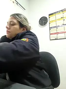 Yui-Ch – webcam model profile photo Image 13