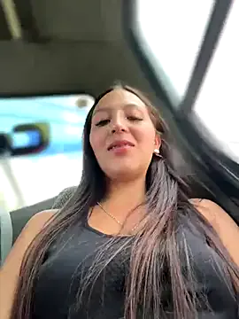 FroggyAnna – webcam model profile photo Image 4