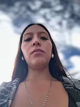 FroggyAnna – webcam model profile photo Image 6