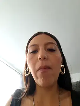 FroggyAnna – webcam model profile photo Image 7