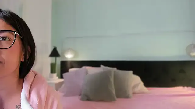 FroggyAnna – webcam model profile photo Image 10