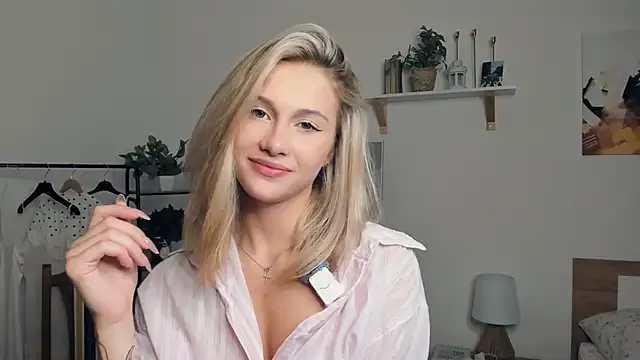 FaaBinaa – webcam model profile photo