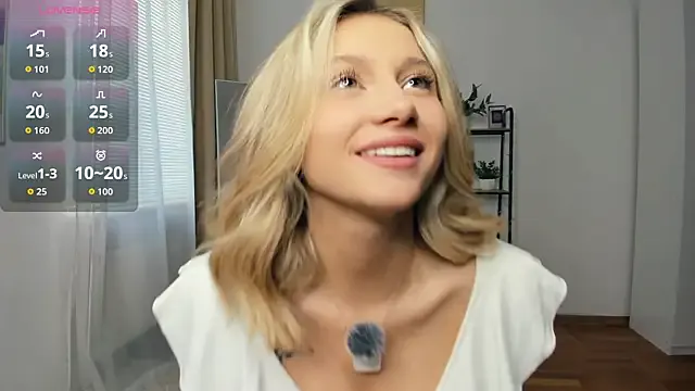 Yui-Ch – webcam model profile photo Image 12