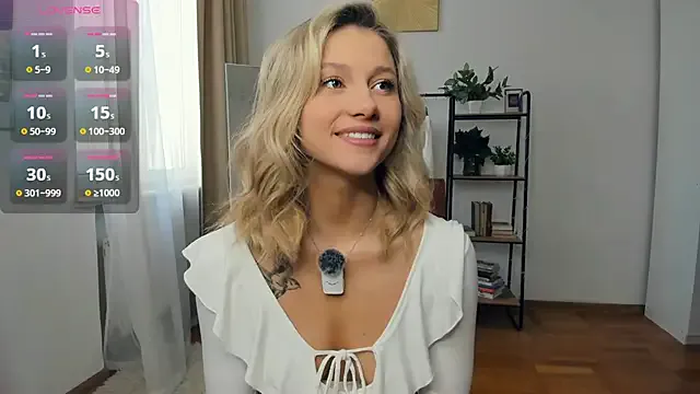 Yui-Ch – webcam model profile photo Image 13