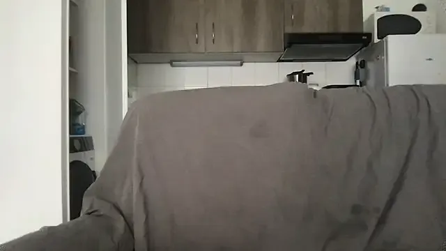 irohani_usagi – webcam model profile photo Image 4