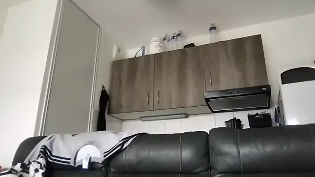 irohani_usagi – webcam model profile photo Image 6