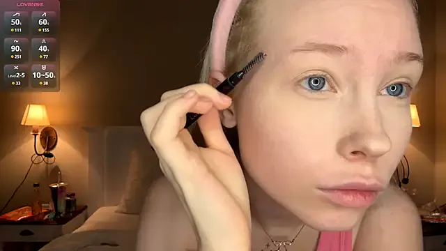 Madoka_0116 – webcam model profile photo Image 3