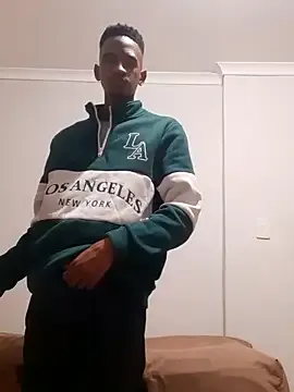 GouGou-111 – webcam model profile photo Image 12