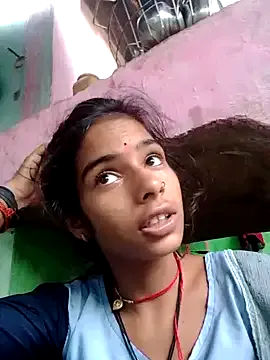 JP_Erotic_LIVE-Camera_ – webcam model profile photo Image 10