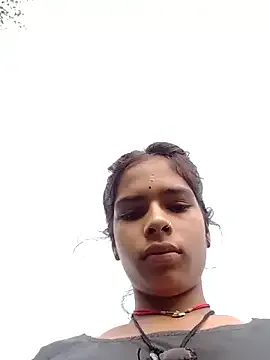 JP_Erotic_LIVE-Camera_ – webcam model profile photo Image 15