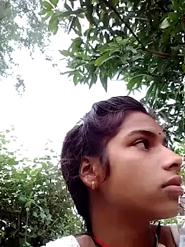 JP_Erotic_LIVE-Camera_ – webcam model profile photo Image 7