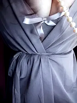 GouGou-111 – webcam model profile photo Image 8