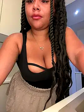 HotBella- – webcam model profile photo Image 8