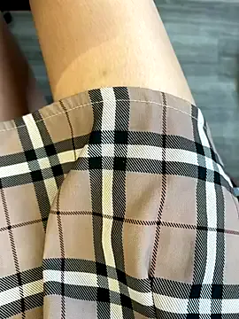 JP_Erotic_LIVE-Camera_ – webcam model profile photo Image 17