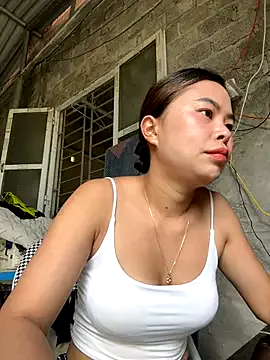 GouGou-111 – webcam model profile photo Image 9