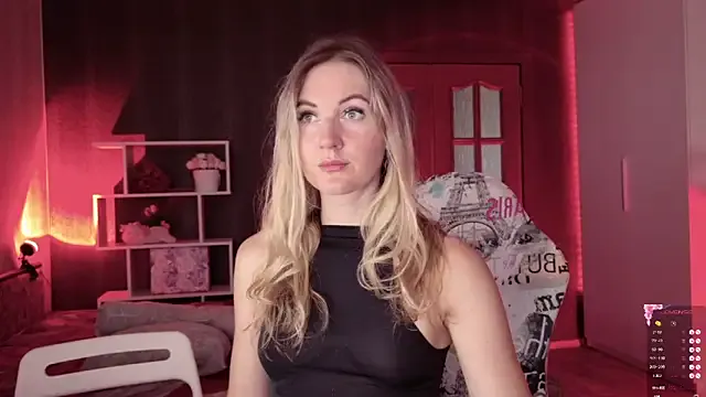 seraphine23 – webcam model profile photo Image 17