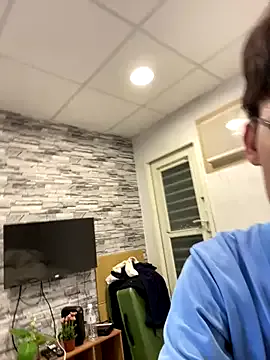 irohani_usagi – webcam model profile photo Image 14