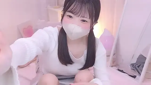 JP_Erotic_LIVE-Camera_ – webcam model profile photo Image 2