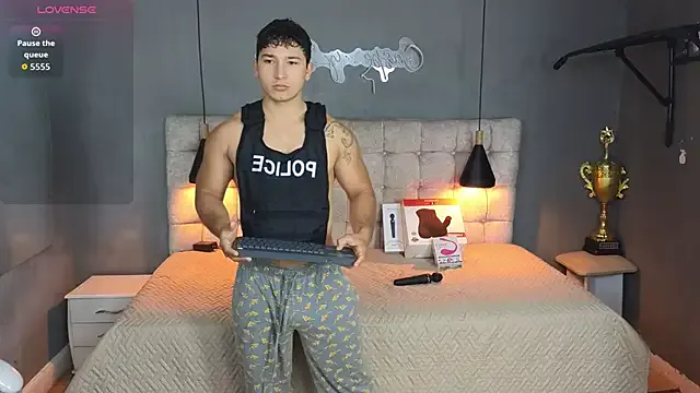 GouGou-111 – webcam model profile photo Image 19