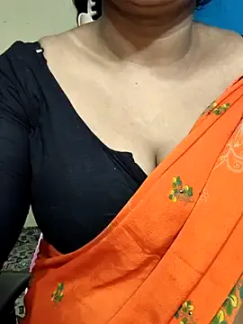 GouGou-111 – webcam model profile photo Image 5