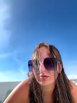 HotBella- – webcam model profile photo Image 14